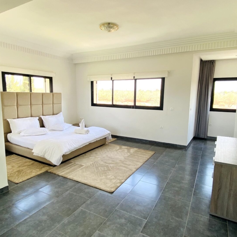 Villa contemporain – 380m² à Route d’Ourika