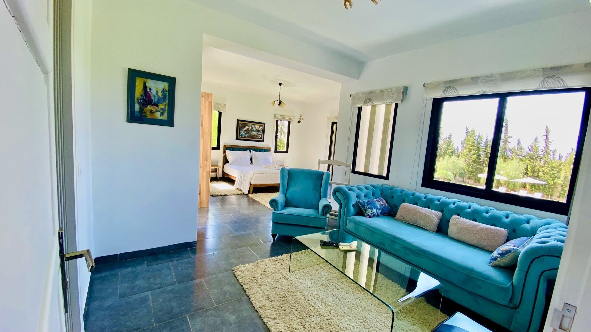 Villa contemporain – 380m² à Route d’Ourika