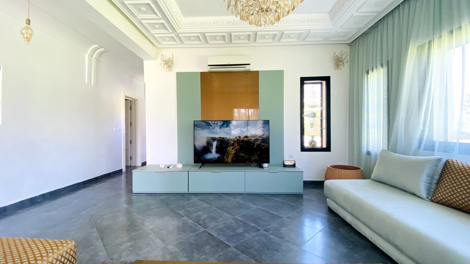 Villa contemporain – 380m² à Route d’Ourika