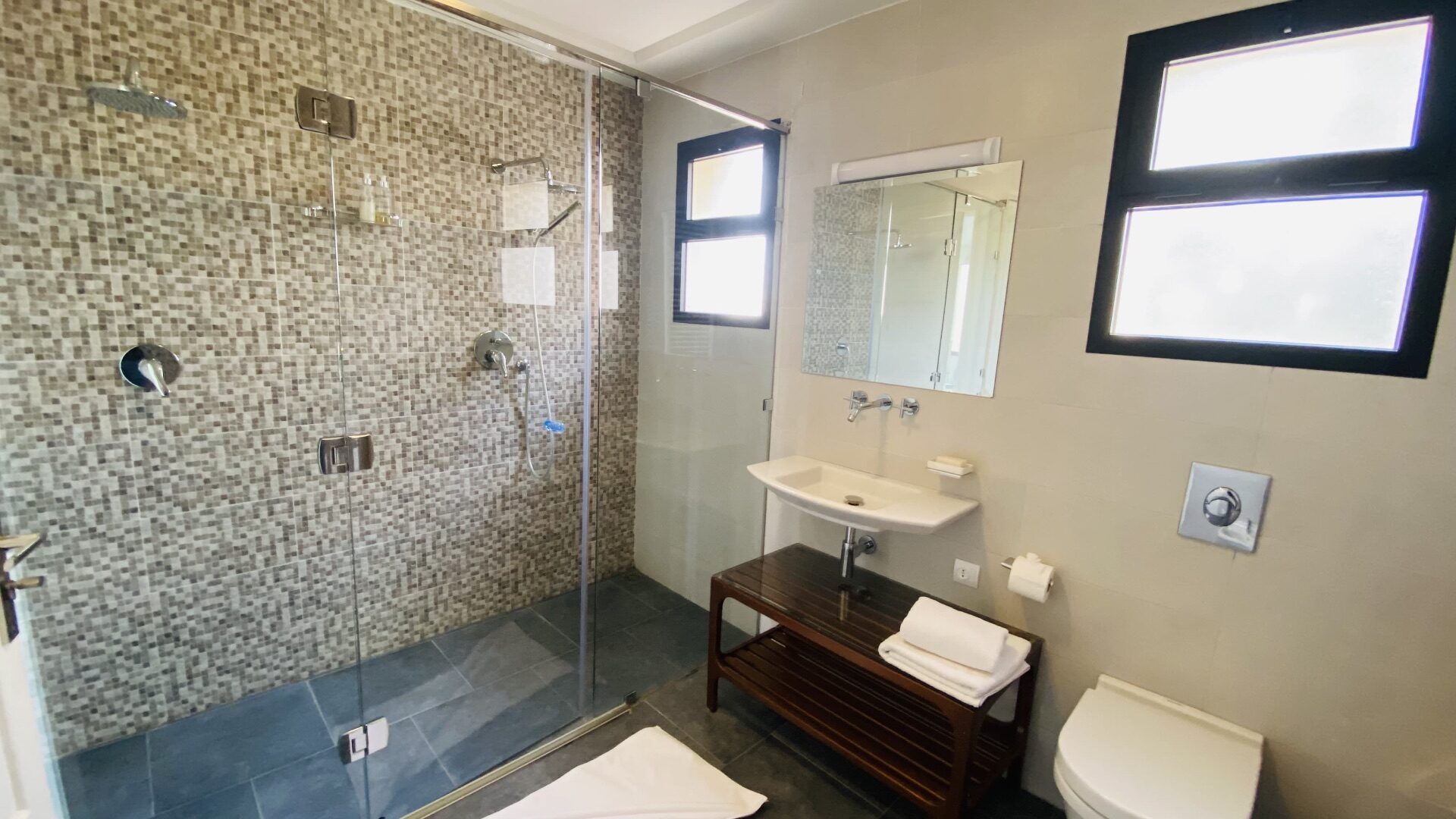 Villa contemporain – 380m² à Route d’Ourika