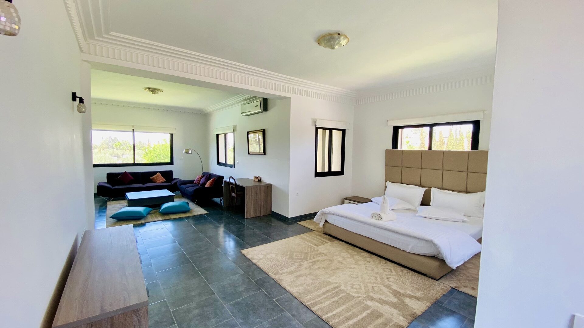 Villa contemporain – 380m² à Route d’Ourika