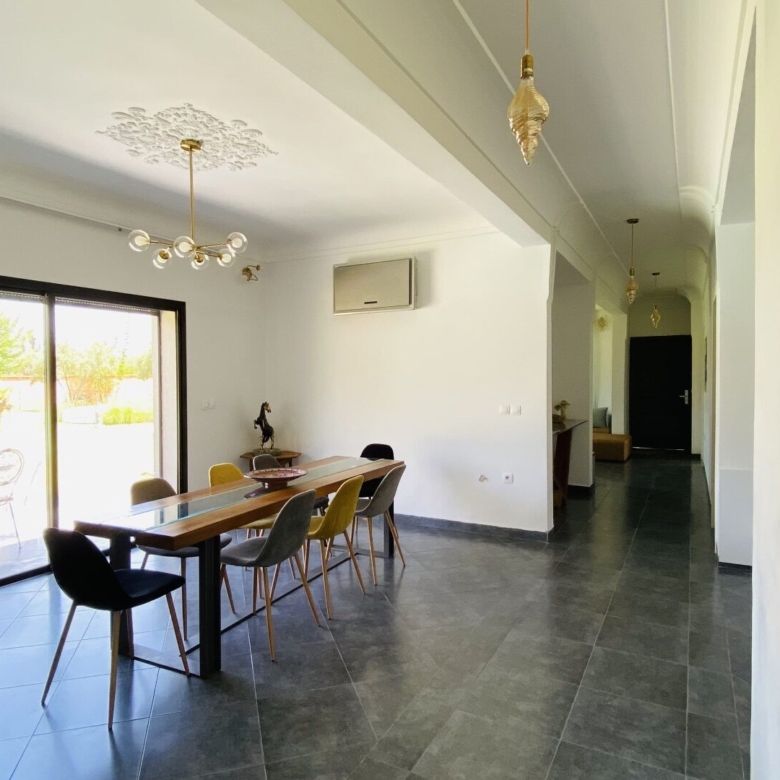 Villa contemporain – 380m² à Route d’Ourika