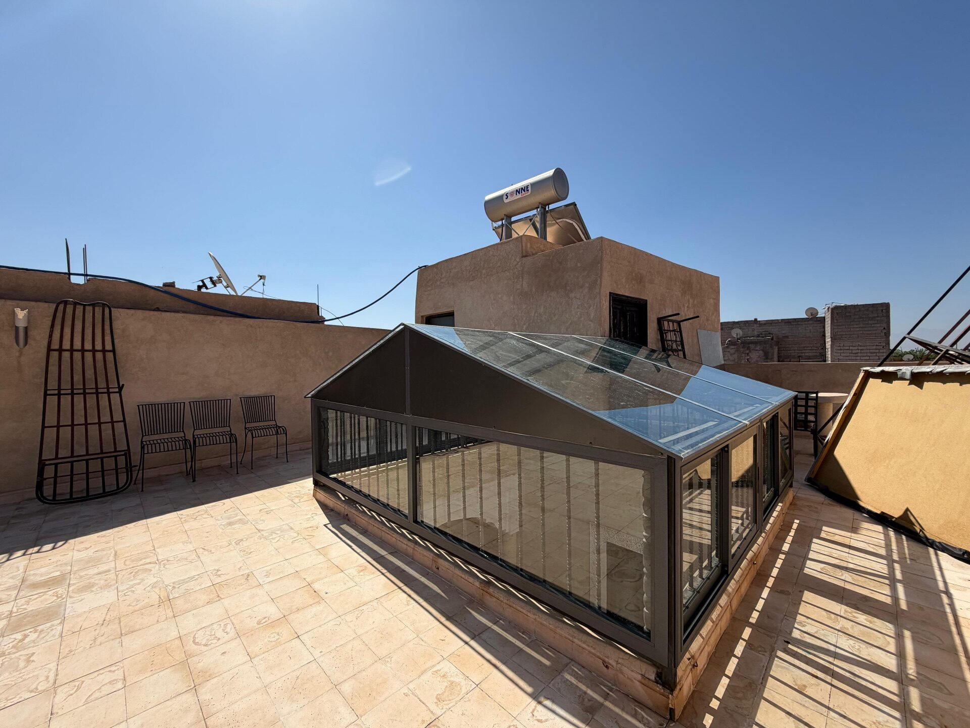 Riad en activité – 200m² à Brima