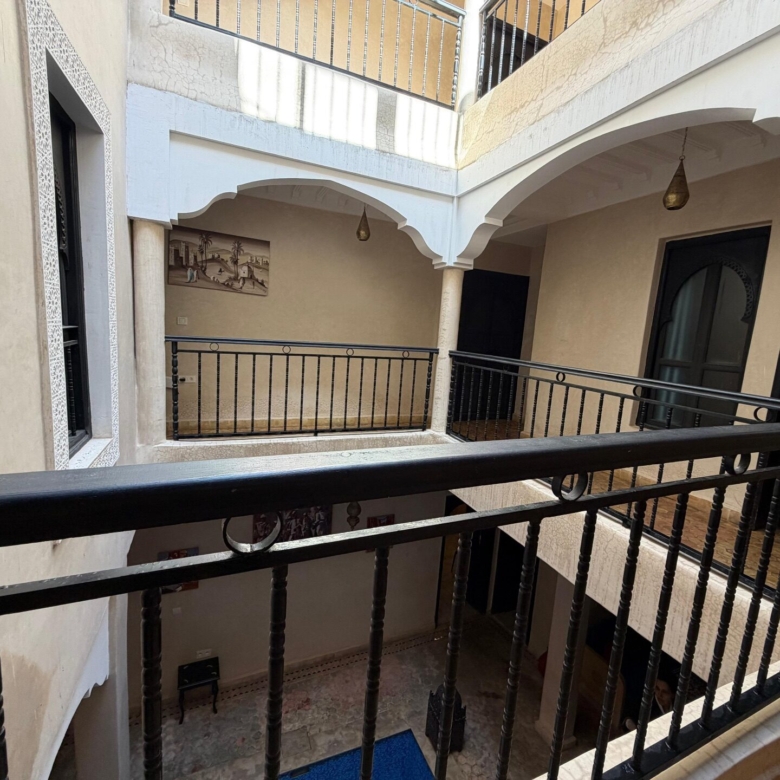 Riad en activité – 200m² à Brima
