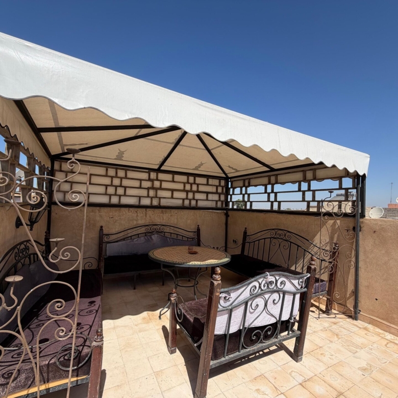Riad en activité – 200m² à Brima