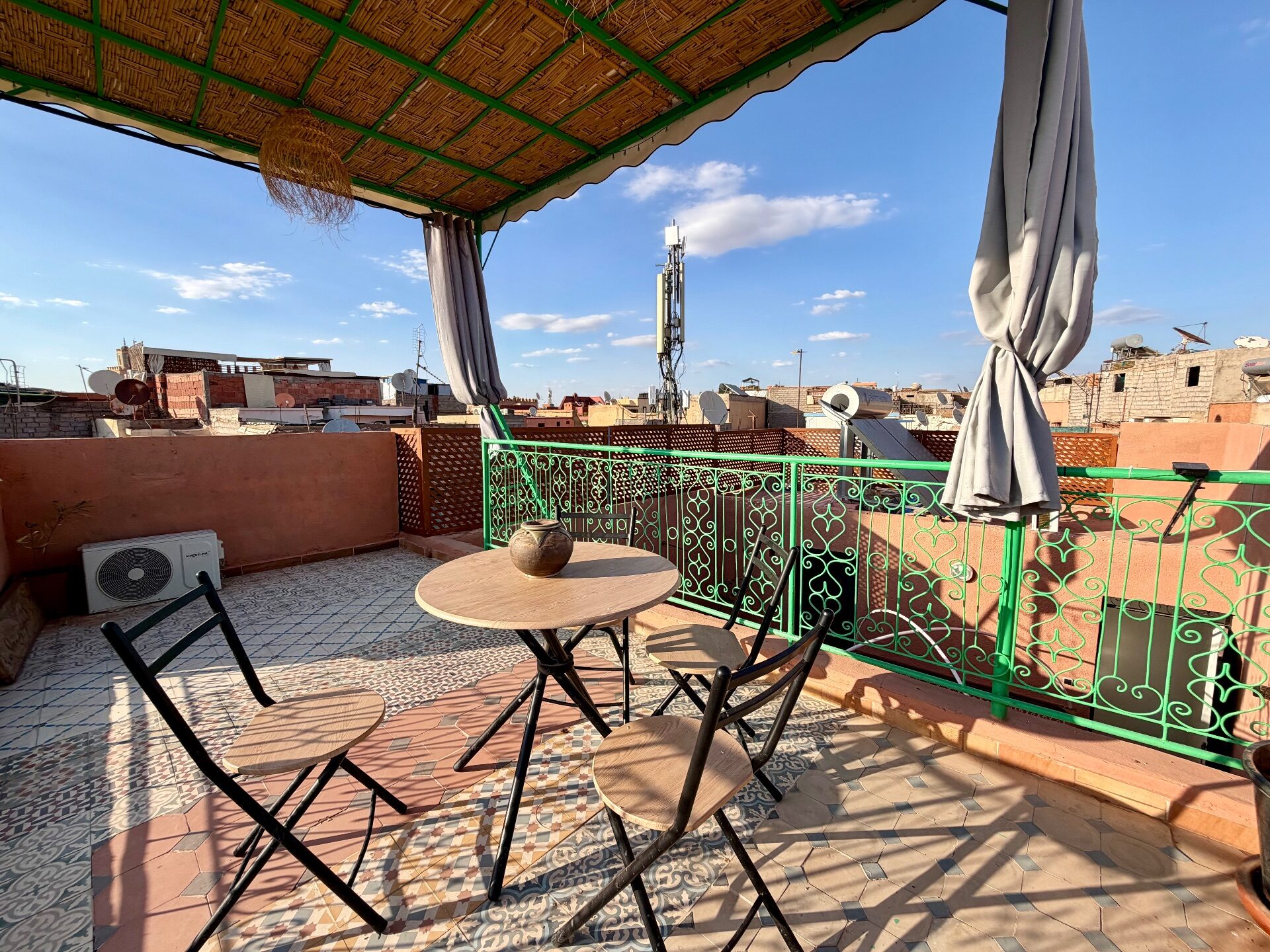Riad clé en main – 200m² à Derb Dabachi
