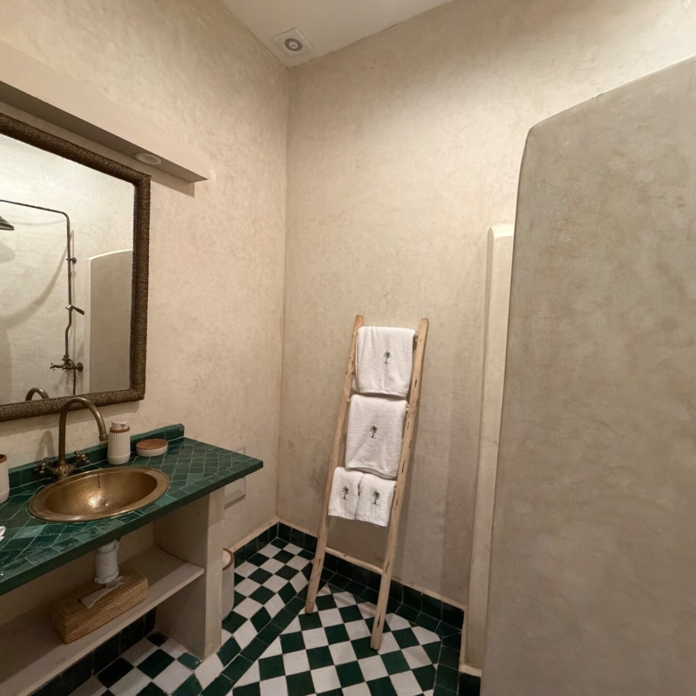 Riad contemporain – 98m² à Brima