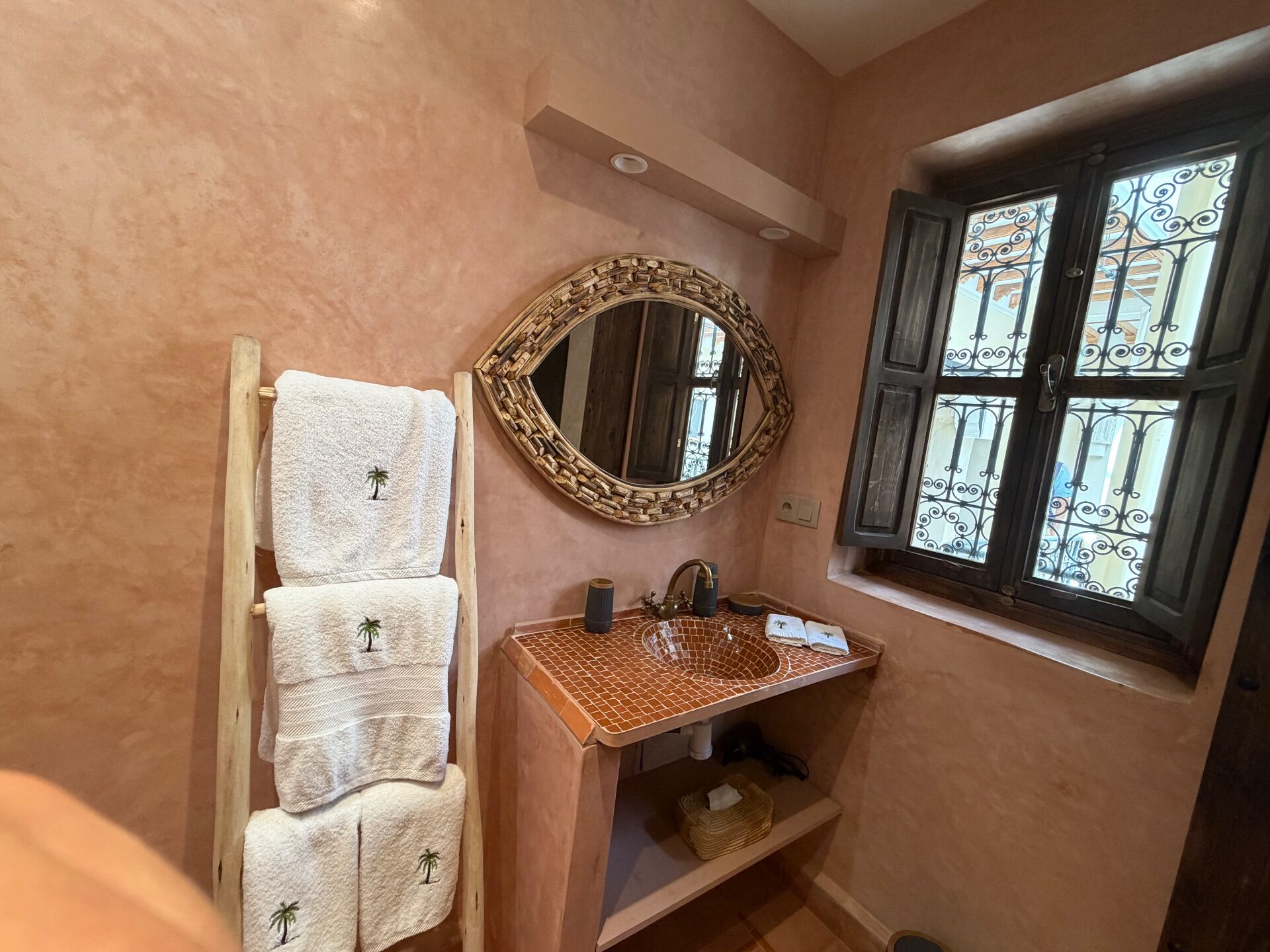 Riad contemporain – 98m² à Brima