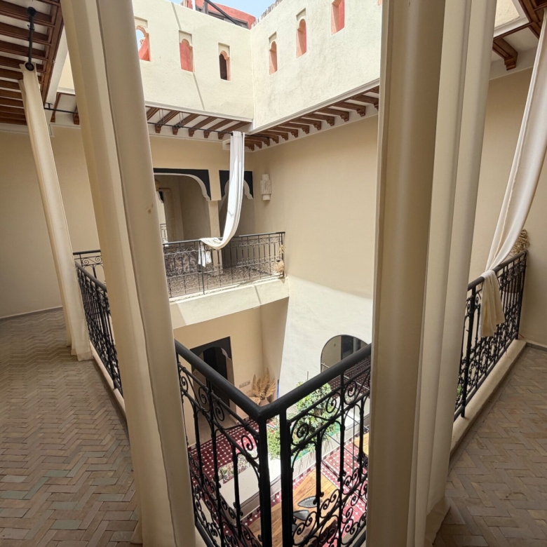 Riad contemporain – 98m² à Brima