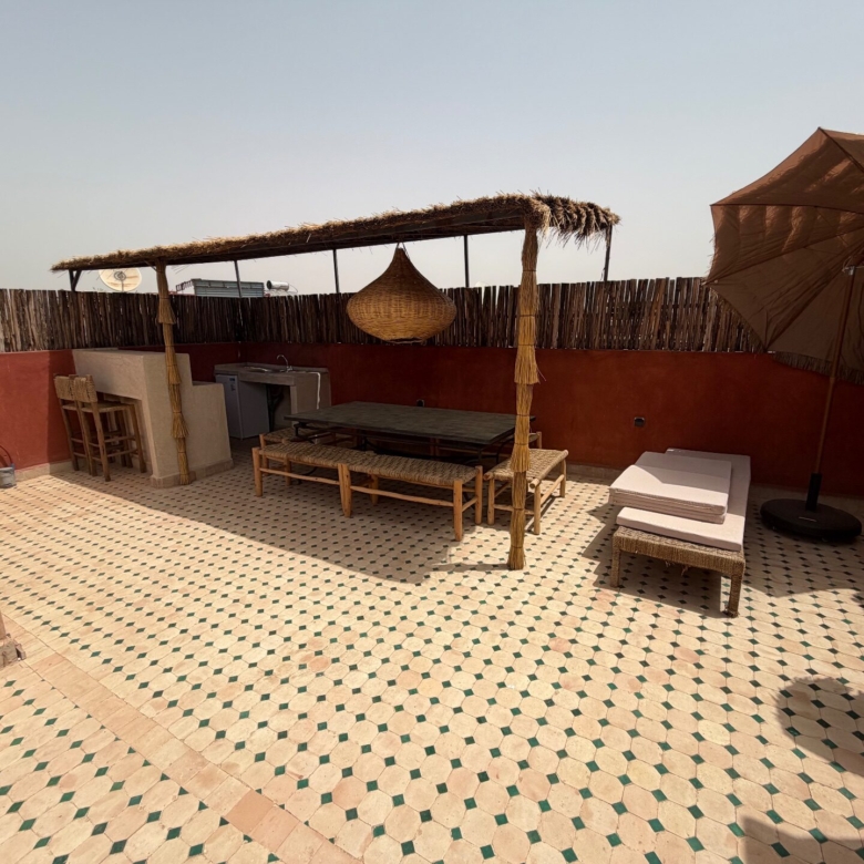 Riad contemporain – 98m² à Brima