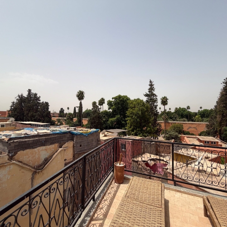 Riad contemporain – 98m² à Brima