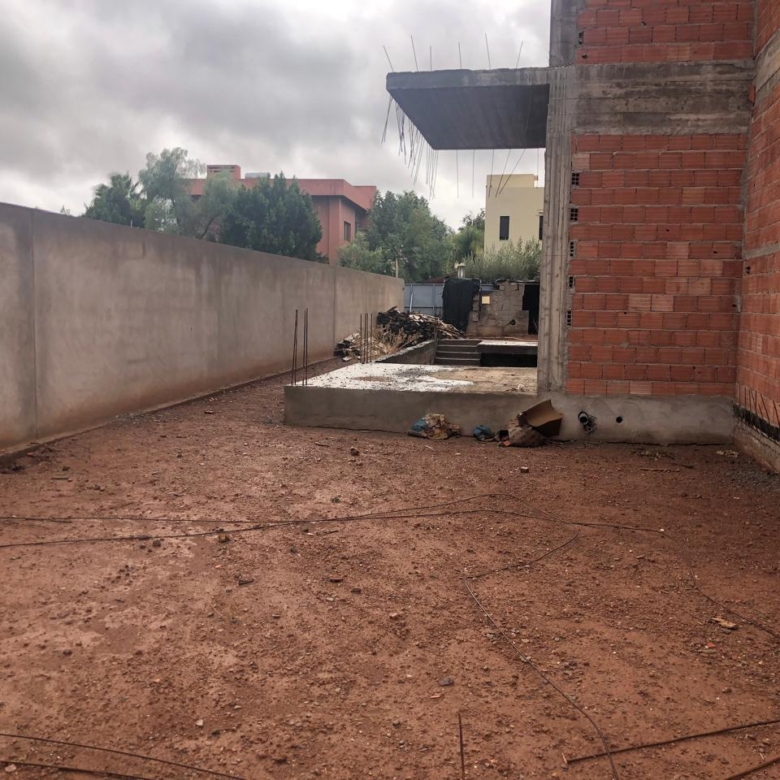 Superbe villa semi-finie contemporaine à Amelkis – Marrakech