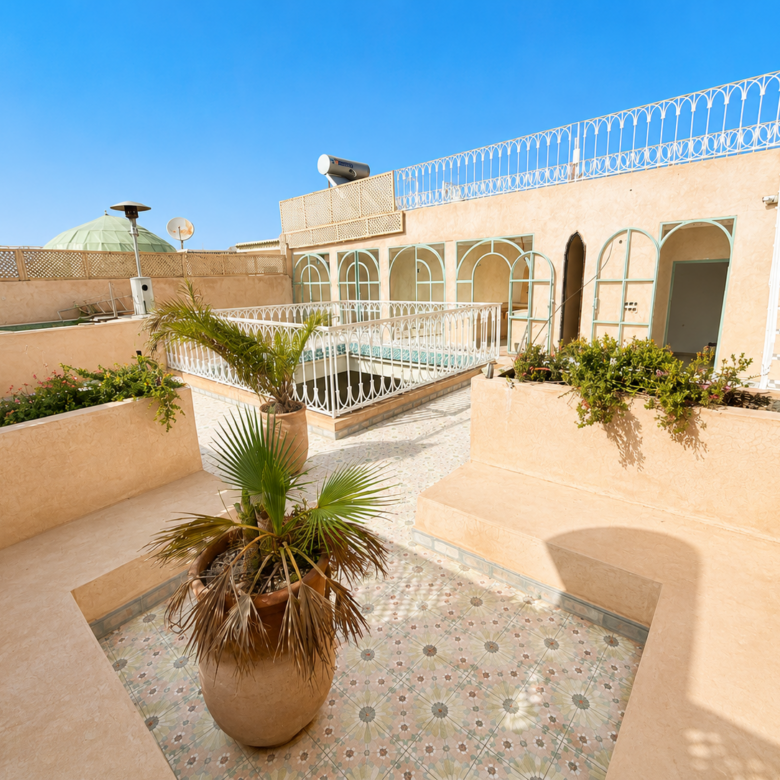 Superbe Riad 7 Chambres à 200 m de la Place Jemaa El-Fna