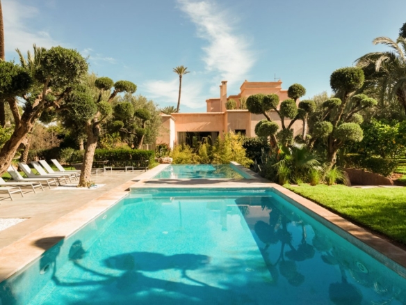 Maison d’Hôtes & SPA de Prestige à Vendre – Palmeraie de Marrakech