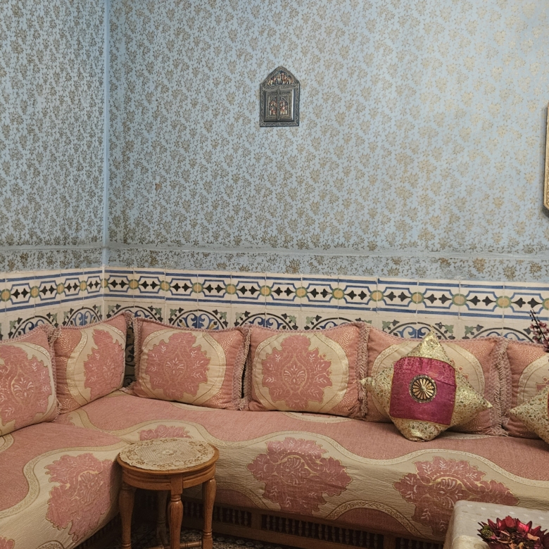 Riad 117m² Titré à 3 minutes de la place Jemaa el-Fna – Quartier Daffa et Arbaa