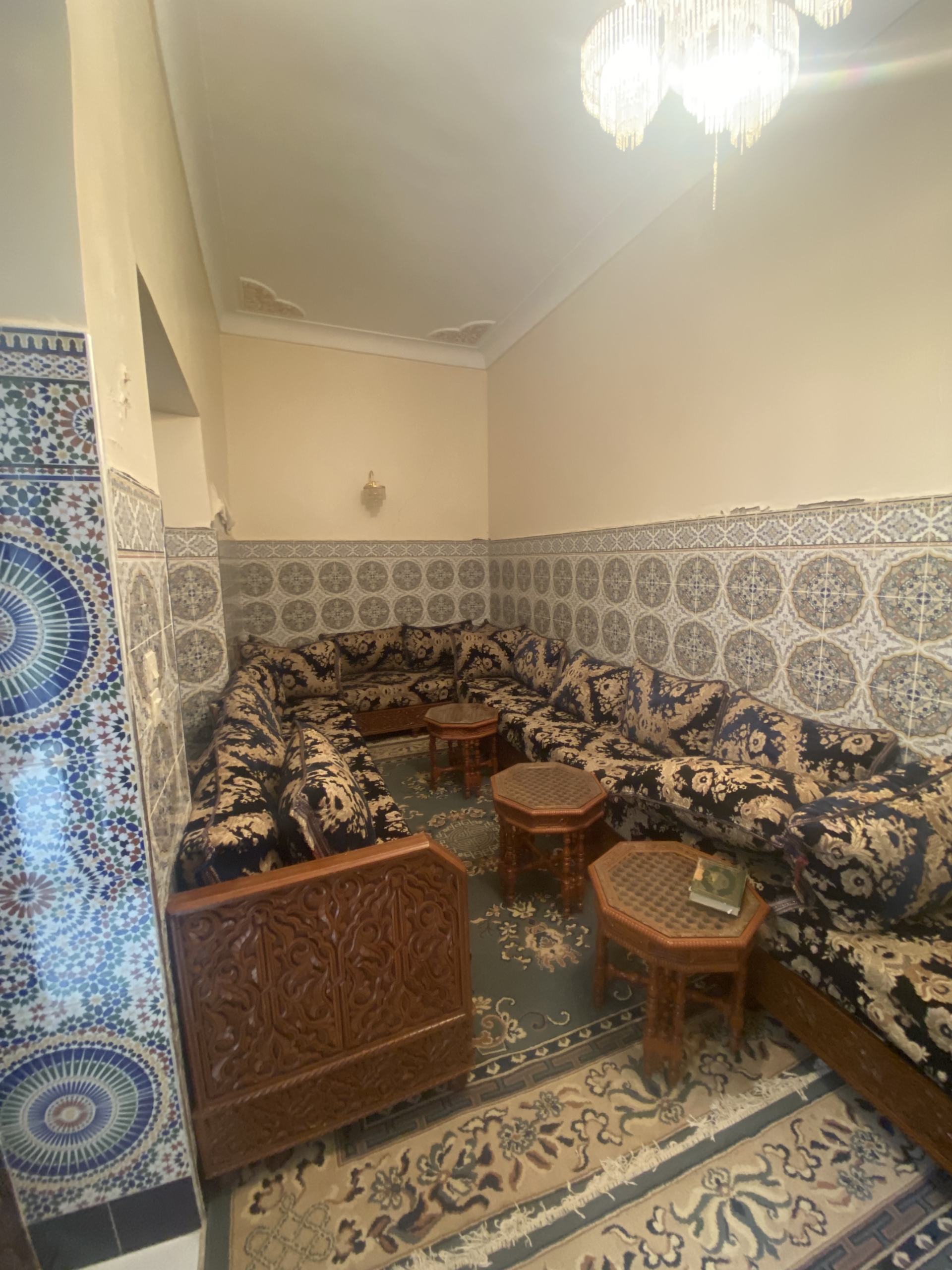 Riad 185m² 5ch Melkia à rénover avec petit hamam à Riad Zitoun
