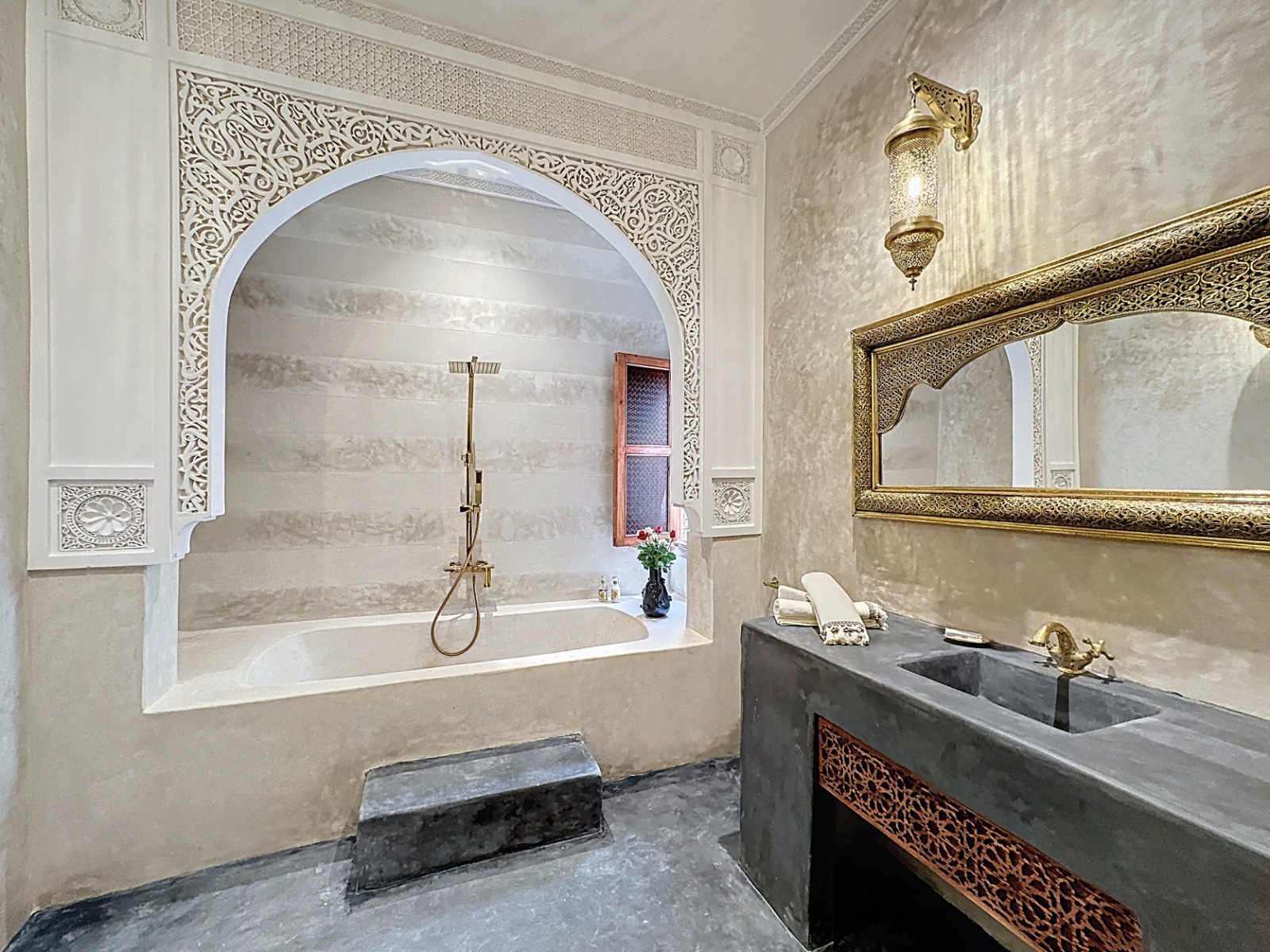 Riad 114m2 titre et déjà rénové à Ben saleh
