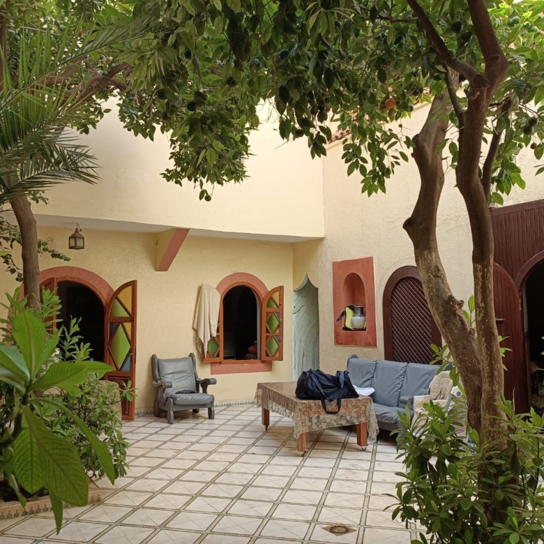 Riad 269m² Titré 13 suites – Quartier Kennaria
