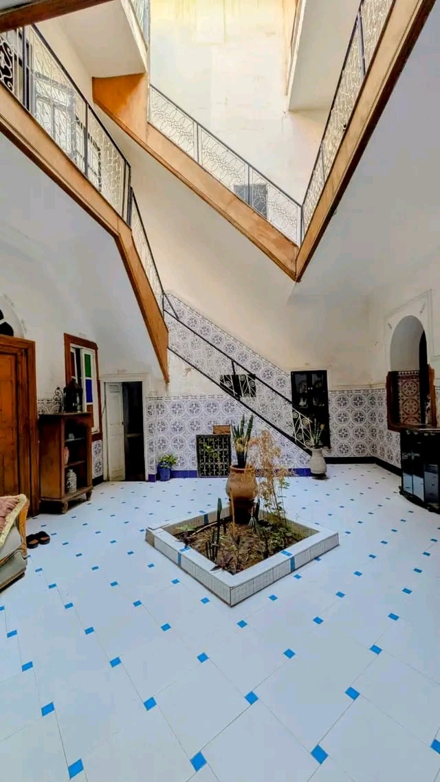Riad 120m2 à rénover à Laksour