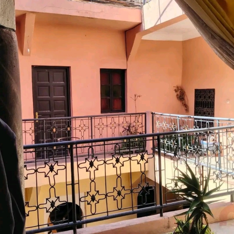 Riad 172m2 à Bab Doukalla