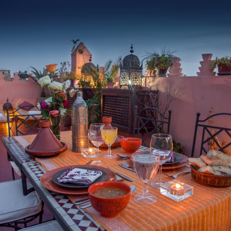 Riad Maison d’Hôtes à vendre – 6 Suites  Bab Doukkala
