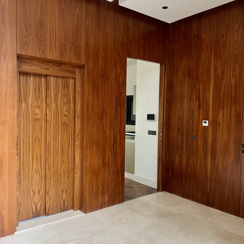 Villa 320m² 4 suites avec ascenseur Route d&rsquo;Amizmiz
