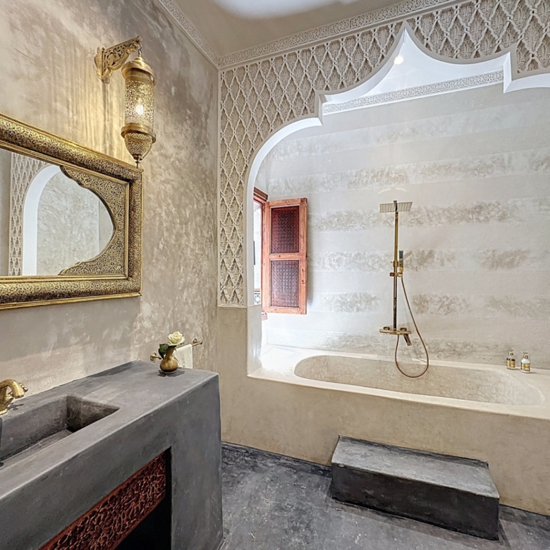 Riad 114m2 titre et déjà rénové à Ben saleh
