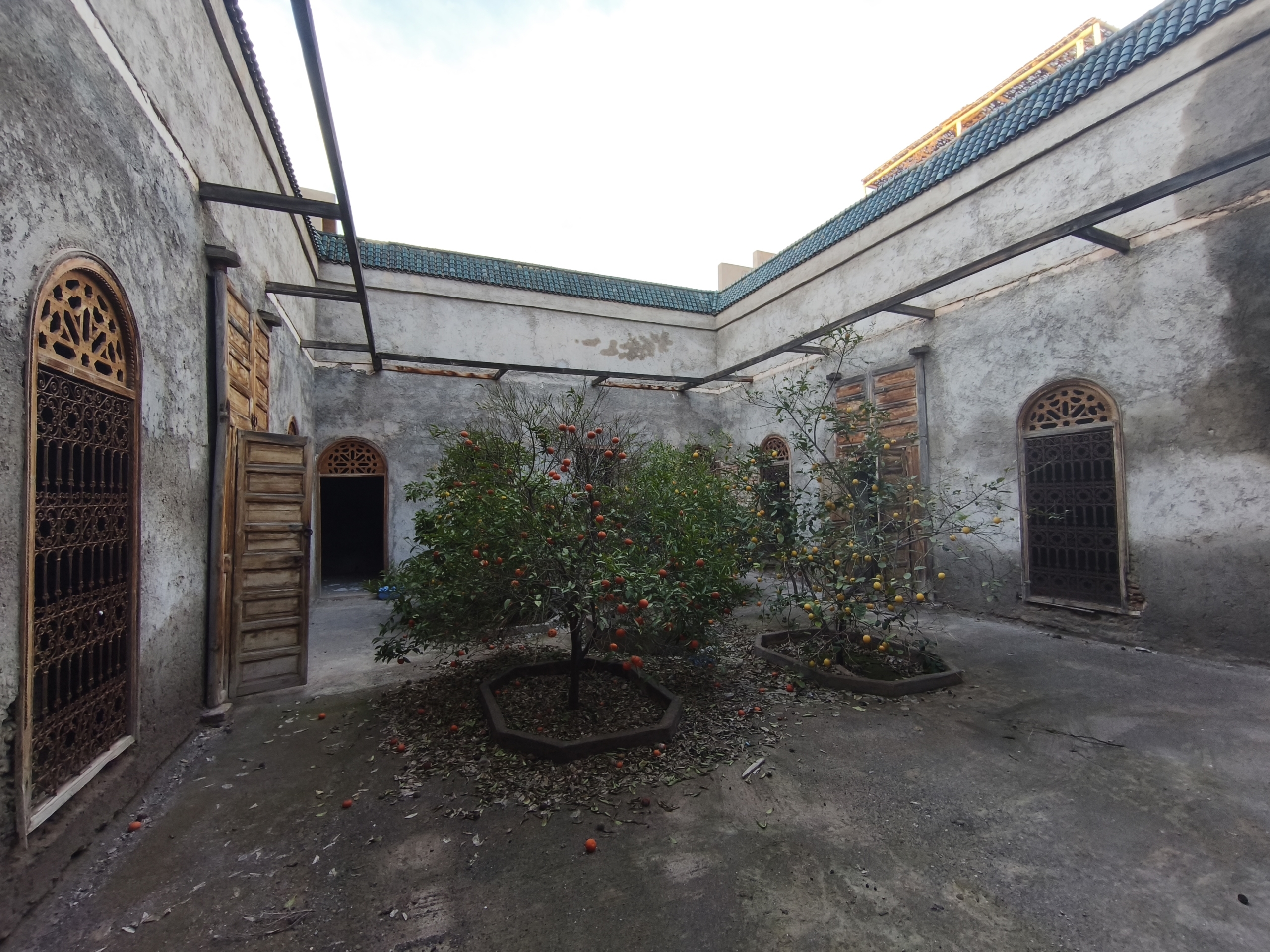 Rare ! Grand riad titré à finir sur 400m2