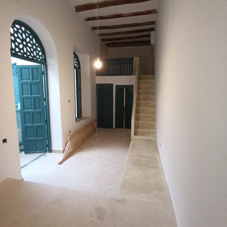 Riad 230m2 fini, titré à Zaouia