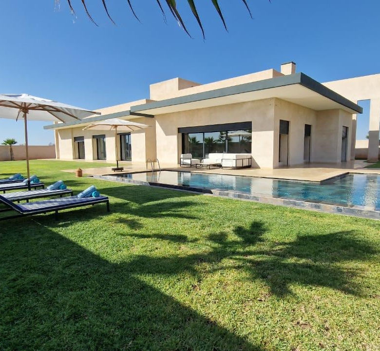 Villa Meublée à Vendre Route d’amizmize Vue sur Montagne