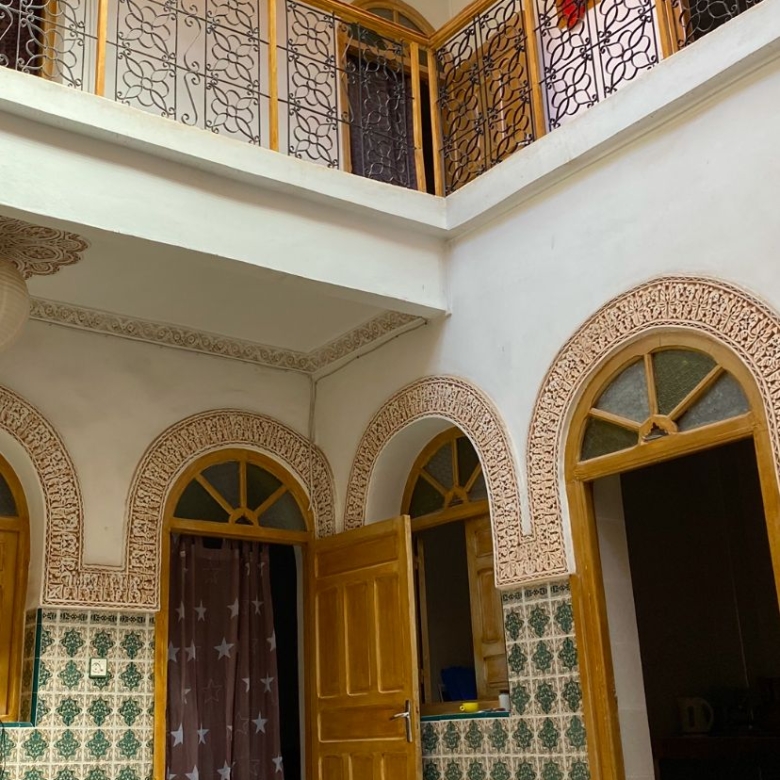 Riad titré à rénover- Quartier Issil